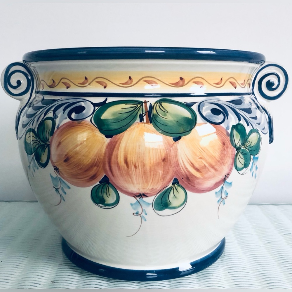 Hand painted Portuguese ceramic Pottery Decorative plant/flower pot 9.5"Hx 12"